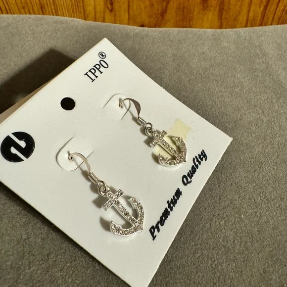 Ippo Silver Tone Rhinestone Anchor Dangle Earrings - Picture 2 of 3